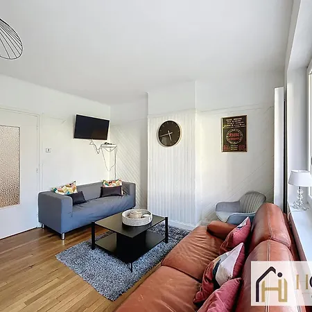 Le Citadelle - Maison Familiale Avec Garage à Appartement Calais