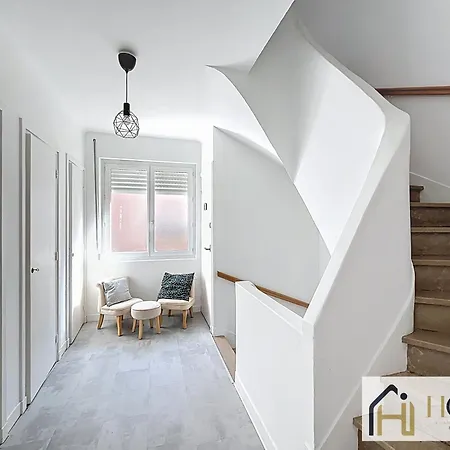 Le Citadelle - Maison Familiale Avec Garage à * Calais