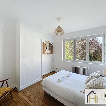 Le Citadelle - Maison Familiale Avec Garage A *